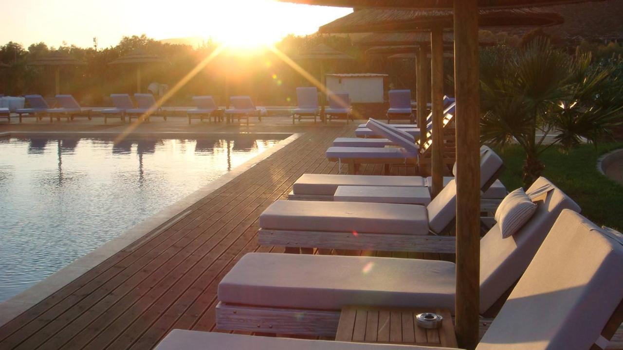Double Bay Beach Hotel Elafonissos Exteriör bild